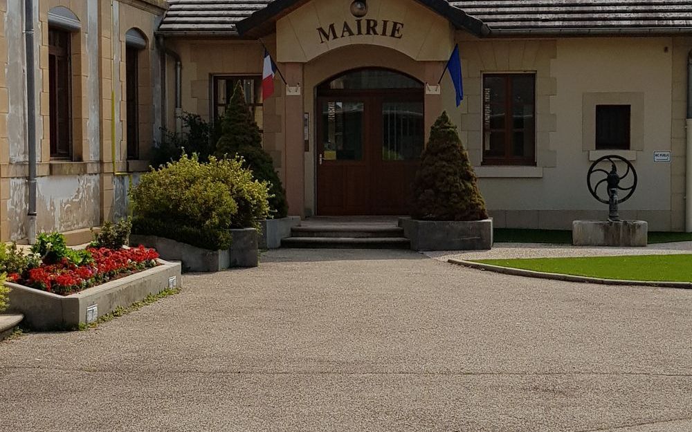 La mairie de Panissage