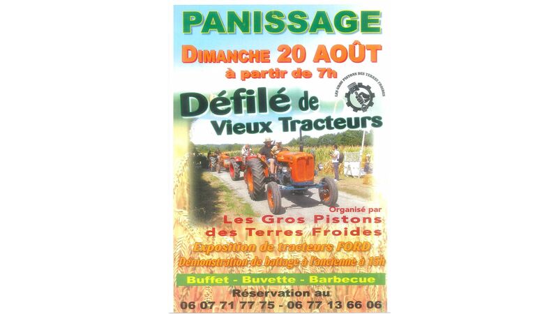 Défilé de vieux tracteurs