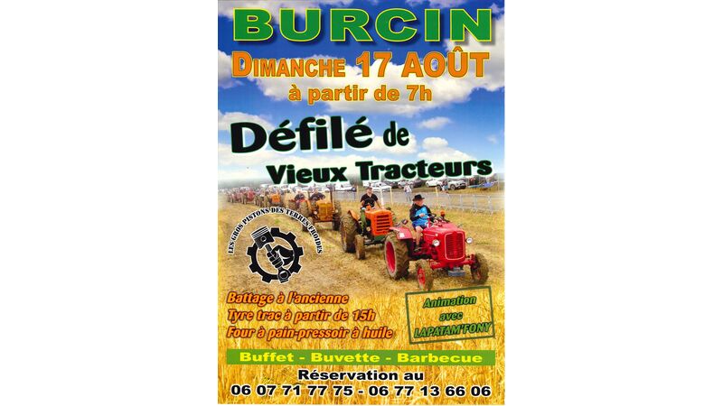 Défilé de vieux tracteurs